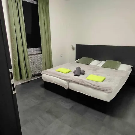 Apartmany U Golfu Jihlava Exterior photo