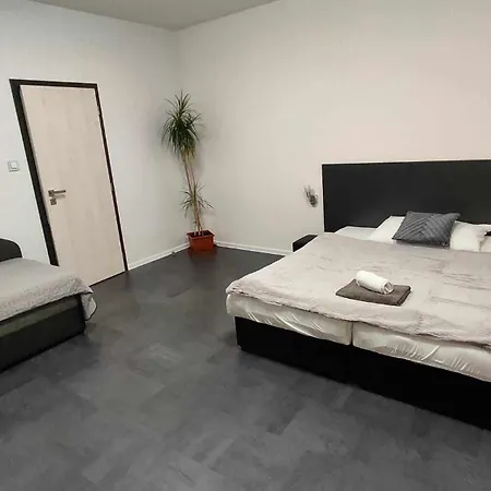Apartmany U Golfu Jihlava Exterior photo